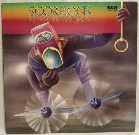 Платівки Пластинки ^/--/^ Scorpions - Fly To The Rainbow - 1974.  (LP). 12. Vinyl. Пластинка. Germany. ^_^^^ Scorpions - Fly To The Rainbow - 1974. 12.Vinyl. Пластинка. Germany. - фото фото фото