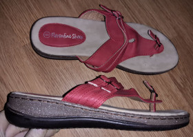 В'єтнамки Вьетнамки ^/--/^ Червоні в’єтнамки Florentina Shoes р /--/ 39 нові еко шкіра ^_^^^ Красные вьетнамки Florentina Shoes р /--/ 39 новые эко кожа - фото фото фото