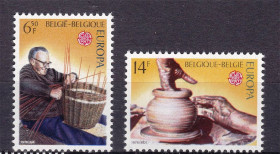 Бенілюкс Бенилюкс ^/--/^ Бельгия  1976  г MNH - искусство - флуоресценсия желтая - ^_^^^ Бельгія 1976 MNH - мистецтво - флуоресценсія жовта - - фото фото фото