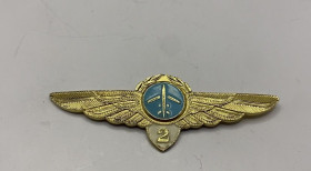 Відзнаки Знаки отличий ^/--/^ 6 /--/ к /--/ 124 Авиация ГВФ СССР, классность, летчик гражданской авиации 2 класса. Легкий металл ^_^^^ 6 /--/ к /--/ 124 Авіація ГВФ СРСР, класність, льотчик цивільної авіації 2 класу. Легкий метал - фото фото фото