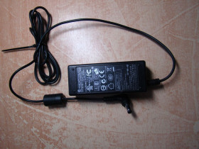 Адаптери живлення Адаптеры питания ^/--/^ Адаптер питания Acer 19 /--/ V 2,1 /--/ A ^_^^^ Адаптер живлення Acer 19 /--/ V 2,1 /--/ A - фото фото фото