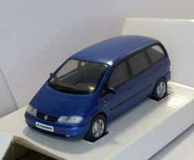 : Закордонні : Зарубежные ^/--/^ Seat Alhambra SXE 2004 blue metallic, Herpa 1:43 коробка . Сеат lhambra SXE 2004 Herpa ^_^^^ Seat Alhambra SXE 2004 blue metallic, Herpa 1:43 коробка. - фото фото фото