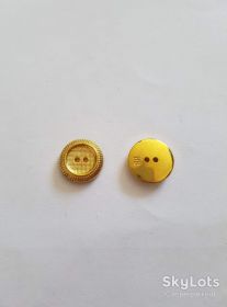 Гудзики, паєтки Пуговицы, пайетки ^/--/^ Пластмассовая пуговица. ^_^^^ Пластмасова ґудзика. - фото фото фото