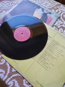 Платівки Пластинки ^/--/^ Место встречи 4 : Ac/ Dc Deep Purple Foreigner Hendrix Status Quo ^_^^^ Місце зустрічі 4: Ac/Dc Deep Purple Foreigner Hendrix Status Quo - фото фото фото