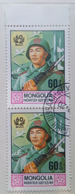 Монголія Монголия ^/--/^ Монголия 1981 Монгольская армия, сцепка, гашеная ^_^^^ Монголія 1981 Монгольська армія, зчіпка, гашена - фото фото фото