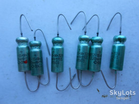 Конденсатори Конденсаторы ^/--/^ К /--/ 52-1 /--/ Б. 220 /--/ мкф. 32 /--/ в. К /--/ 52. - фото фото фото