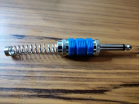 Порти, роз'єми Порты, разъемы ^/--/^ Штекер Jack 1/4&amp;quot; TS 6,3 mm (Mono) під 6 мм кабель. ^_^^^ Штекер Jack 1/4&amp;quot; TS 6,3 mm (Mono) под 6 мм кабель. - фото фото фото