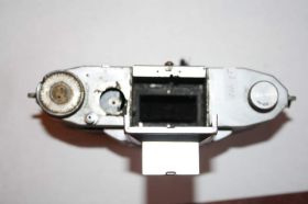 Вінтажні фотоапарати Винтажные фотоаппараты ^/--/^ Фотоаппарат Praktiflex.Некомплект.№287.400 ^_^^^ Фотоапарат Praktiflex. Некомплект. No /--/ 287.400 - фото фото фото