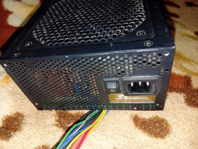 Блоки живлення Блоки питания ^/--/^ Блок питания Seasonic 850 /--/ W без части корпуса ^_^^^ Seasonic 850 /--/ W без частини корпусу - фото фото фото