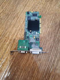 Відеокарти Видеокарты ^/--/^ Видеокарта Matrox Millennium G /--/ 550 G /--/ 55+MDHA /--/ 32 /--/ DB 32 /--/ mb AGP 4 /--/ x/8 /--/ x - фото фото фото