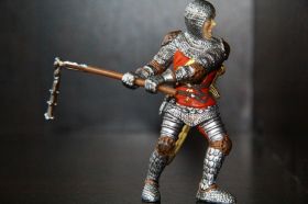 Фігурки, солдатики Фигурки, солдатики ^/--/^ рыцарь с кистенем SCHLEICH 90-100 /--/ мм ФРГ ^_^^^ лицар з кістенем SCHLEICH 90-100 /--/ мм ФРН - фото фото фото