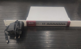 Маршрутизатори Маршрутизаторы ^/--/^ Офісний роутер ZyXEL ZyWALL USG 100 - 2 /--/ x WAN + 2 /--/ x USB   (3 /--/ G/4 /--/ G), Hardware VPN ^_^^^ Офисный роутер ZyXEL ZyWALL USG 100 - 2 /--/ x WAN + 2 /--/ x USB (3 /--/ G/4 /--/ G), Hardware VPN - фото фото фото