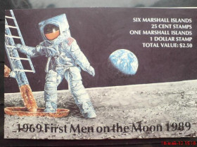 Освоєння космосу Освоение космоса ^/--/^ Маршаловы о-ва Marshall Islands Space 1989 Booklet, 25 /--/ th anniv Moon Landing MNH ^_^^^ Marshall Islands Space 1989 Booklet, 25 /--/ th anniv Moon Landing MNH - фото фото фото