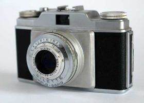 Вінтажні фотоапарати Винтажные фотоаппараты ^/--/^ Фотокамера Agfa Silette 1953 р., Німеччина ^_^^^ Фотокамера Agfa Silette 1953 г., Германия - фото фото фото