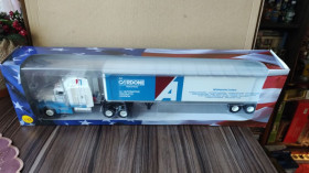 : Закордонні : Зарубежные ^/--/^ Peterbilt 377 A/E, American truck, Spain, #28, Altaya 1:43 ^_^^^ No /--/ 24 Warszawa - Milicija Obywatelska Поліцейські машини світу - пмм - фото фото фото