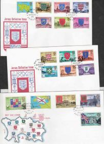 Європа Европа ^/--/^ Джерси 1976 ГЕРАЛЬДИКА ГЕРБЫ ГОРОДОВ КАРТА КАРТОГРАФИЯ ТРАДИЦИИ Три КПД Mi.131-148 EUR 13.00 ^_^^^ Джерсі 1976 ГЕРАЛЬДИКА ГЕРБИ МІСТА КАРТА КАРТОГРАФІЯ ТРАДИЦІЇ Три ККД Mi.131-148 EUR 13.00 - фото фото фото