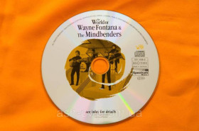 Музичні диски Музыкальные диски ^/--/^ Музичний диск CD. World of WAYNE FONTANA 1996 ^_^^^ Музыкальный диск CD. World of Wayne FONTANA 1996 - фото фото фото