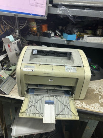 Принтери Принтеры ^/--/^ Лазерный принтер HP LaserJet 1020 с картриджем № 262003100 ^_^^^ Лазерний принтер HP LaserJet 1020 з картриджем No 262003100 - фото фото фото