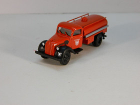 : : ^/--/^ Автомобиль FORD V /--/ 3000, пожарная цистерна, Кёнегсберг. 1:87 H /--/ 0  (B 7926). ^_^^^ Автомобіль FORD V /--/ 3000, пожежна цистерна, Кенегсберг. 1:87 H /--/ 0 (B 7926). - фото фото фото