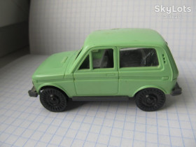 Інші Другие ^/--/^ ВАЗ-2121 Нива в масшт. 1:50 пластик. Редкая ^_^^^ ВАЗ-2121 Нива в масшт. 1:50 пластик. Рідкісна - фото фото фото