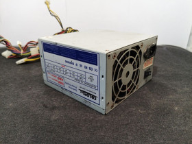 Блоки живлення Блоки питания ^/--/^ Б/У БЛОК ЖИВЛЕННЯ COLORSit 330 /--/ W 80 Fan / ATX: 20 /--/ pin / molex 5 / CPU: 4 /--/ pin / код q /--/ 858 ^_^^^ Б/У Блок питания COLORSit 330 /--/ W 80 Fan код Б /--/ 80 - фото фото фото