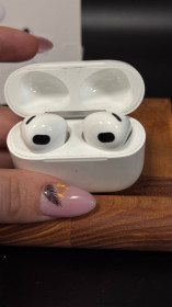 Навушники, гарнітури Наушники, гарнитуры ^/--/^ 260 AirPods 3  (оригінал) на запчастини ^_^^^ 260 AirPods 3 (подлинник) на запчасти - фото фото фото