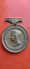 Європа Европа ^/--/^ 1887 год подлинная Большая медаль Великобритании 50 /--/ лет на троне королева Виктория, отличное состояние!  kn /--/ 184 ^_^^^ 1887 — справжня Велика медаль Великобританії 50 років на троні королева Вікторія, відмінний стан! - фото фото фото