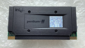 Процесори Процессоры ^/--/^ Процесор Intel Pentium III 800 /--/ МГц SL /--/ 3 /--/ XR Coppermine для Slot 1 ^_^^^ Процессор Intel Pentium III 800 /--/ МГц SL /--/ 3 /--/ XR Coppermine для Slot 1 - фото фото фото