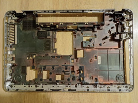 Корпуса Корпуса ^/--/^ Нижняя часть корпуса ноутбука HP Pavilion 15-e /--/ 026 /--/ sr дефект ^_^^^ Нижня частина корпусу ноутбука HP Pavilion 15-e /--/ 026 /--/ sr дефект - фото фото фото