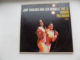 Платівки Пластинки ^/--/^ Виниловая пластинка Judy Garland and Liza Minnelli &amp;quot;Live&amp;quot; at The London Palladium Пр-во США ^_^^^ Вінілова платівка Judy Garland and Liza Minnelli &amp;quot;Live&amp;quot; at The London Palladium Пр-во США - фото фото фото