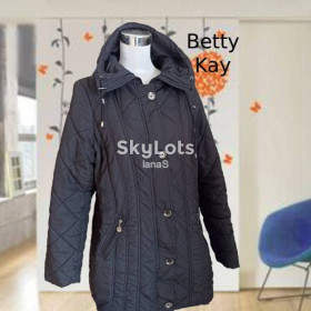 Пальто Пальто ^/--/^ Betty Kay Демисезонное женское полупальто с капюшоном на 50 черное ^_^^^ Betty Kay Демісезонне жіноче напівпальто з капюшоном на 50 чорне - фото фото фото