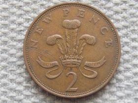 Єлизавета II (після ) Елизавета II (после ) ^/--/^ Великобритания 2 новых пенса 1971 года #5007 ^_^^^ Велика Британія 2 нових пенси 1971 року #5007 - фото фото фото