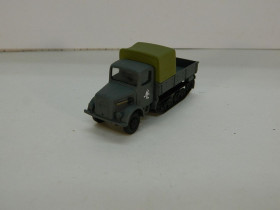 : : ^/--/^ Автомобиль Deutz 3000 S Maultier, полутент. 1:87 H /--/ 0  (B 2931). ^_^^^ Автомобіль Deutz 3000 S Maultier, напівтент. 1:87 H /--/ 0 (B 2931). - фото фото фото
