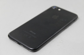 Apple iPhone Apple iPhone ^/--/^ Мобильный телефон №2854  Apple iPhone 7 32 /--/ GB A /--/ 1778 ^_^^^ Мобільний телефон No /--/ 2854 Apple iPhone 7 32 /--/ GB A /--/ 1778 - фото фото фото