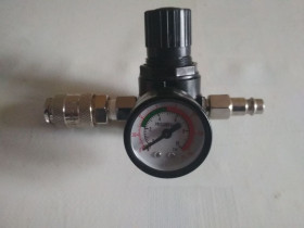 Інший інструмент Другой инструмент ^/--/^ Регулятор тиску 1/4&amp;quot;, до 10 атм, до 400 л/хв Редуктор для фабопульта + швидкоз&amp;apos;єми ^_^^^ Регулятор давления 1/4&amp;quot;, до 10 атм, до 400 л/мин Редуктор для фабопульта + быстросъемами - фото фото фото