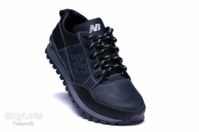 Кросівки Кроссовки ^/--/^ Кожаные кроссовки New Balance синие мужские.  Изготовлены из натуральной и качественной кожи, она мягкая, отлично держит форму колодки.  Нога в этой обуви не парит, Подошва - износостойкая ^_^^^ Шкіряні кросівки New Balance сині чоловічі. Виготовлені з натуральної та якісної шкіри, вона м'яка, відмінно тримає форму колодки. Нога в цьому взутті не парить, Подошва - зносостійка - фото фото фото