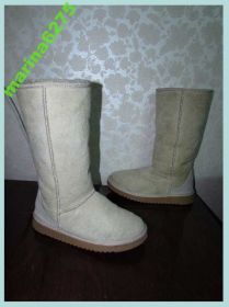 УГГІ (UGG) УГГИ (UGG) ^/--/^ УГГИ ПОЛНОСТЬЮ НАТУРАЛЬНАЯ ОВЧИНА р 38 / 5 ^_^^^ Вуглеки повністю натуральна вівчинка р 38 / 5 - фото фото фото