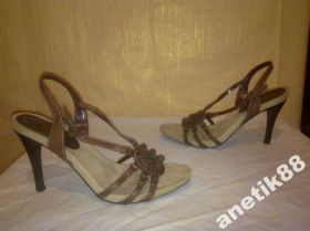 Босоніжки Босоножки ^/--/^ Босоножки =RIVER ISLAND= 100%нат.кожа БРАЗИЛИЯ 39 /--/ р ^_^^^ Босоніжки = RIVER ISLAND= 100%нат. шкіра Бразилія 39 /--/ р - фото фото фото