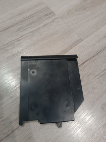 Корпуса Корпуса ^/--/^ Заглушка приводу DVD для ноутбука Dell Inspirion 3531 ^_^^^ Заглушка привода DVD для ноутбука Dell Inspirion 3531 - фото фото фото