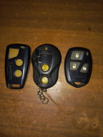 Сигналізація Сигнализация ^/--/^ Брелок автосигнализации Pantera на запчасти . ^_^^^ Брелок автосигналізації Pantera на запчастини. - фото фото фото