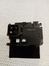 Комплектуючі для корпусів Комплектующие для корпусов ^/--/^ Xiaomi Redmi 9 /--/ C M /--/ 2006 /--/ C /--/ 3 /--/ MNG задняя заглушка пластиковая. Трещина на стекле камеры ^_^^^ Xiaomi Redmi 9 /--/ C M /--/ 2006 /--/ C /--/ 3 /--/ MNG задня заглушка пластикова. Тріщина на склі камери - фото фото фото