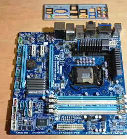 Материнські плати Материнские платы ^/--/^ Продам материнську плату gigabyte ga-h /--/ 67 /--/ ma-ud /--/ 2 /--/ h під відновлення! ^_^^^ Продам материнскую плату gigabyte ga-h /--/ 67 /--/ ma-ud /--/ 2 /--/ h под восстановление! - фото фото фото