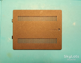 Корпуса Корпуса ^/--/^ Крышка памяти ноутбука Samsung R /--/ 520 R /--/ 522 и аналогичных ^_^^^ Дах пам'яті ноутбука Samsung R /--/ 520 R /--/ 522 і аналогічних - фото фото фото