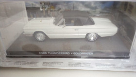 : Закордонні : Зарубежные ^/--/^ Ford Thunderbird 1:43 James Bond Collection - фото фото фото