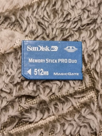Карти пам'яті Карты памяти ^/--/^ Нерабочая карта памяти 512 мб sandisk memory stick pro duo ^_^^^ Карта пам'яті 512 мб sandisk memory stick pro duo - фото фото фото