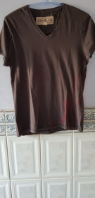 Футболки, майки Футболки, майки ^/--/^ Футболка &amp;quot;Jeans Label&amp;quot;  (100% cotton, M, China) б/у ^_^^^ Футболка &amp;quot;Jeans Label&amp;quot; (100% cotton, M, China) б/у - фото фото фото
