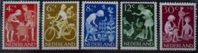 Бенілюкс Бенилюкс ^/--/^ Нидерланды 1962 помощь детям ^_^^^ Нідерланди 1962 допомога дітям - фото фото фото