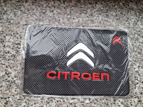 Килимки Коврики ^/--/^ Антиковзкий килимок на торпеду з логотипом Citroen ^_^^^ Антиковзкий коврик на торпеду с логотипом Citroen - фото фото фото