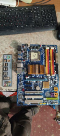 Материнські плати Материнские платы ^/--/^ Мат. плата Gigabyte GA-EP /--/ 35-DS /--/ 3 rev /--/ 2.1 LGA /--/ 775 P /--/ 35 PCI-E+GbLAN SATA RAID ATX 4 /--/ DDR /--/ 2 № 241305101 ^_^^^ Мат. плата Gigabyte GA-EP /--/ 35-DS /--/ 3 rev /--/ 2.1 LGA /--/ 775 P /--/ 35 PCI-E+GbLAN SATA RAID ATX 4 /--/ DDR /--/ 2 No 241305101 - фото фото фото