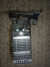 Відеокарти Видеокарты ^/--/^ Відеокарта msi NVIDIA GeForce 8400 GS ^_^^^ Видеокарта msi NVIDIA GeForce 8400 GS - фото фото фото